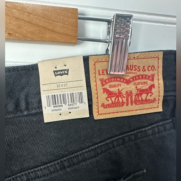 Levi’s 501 High Waisted Mom Jeans NWT - Picture 5 of 9